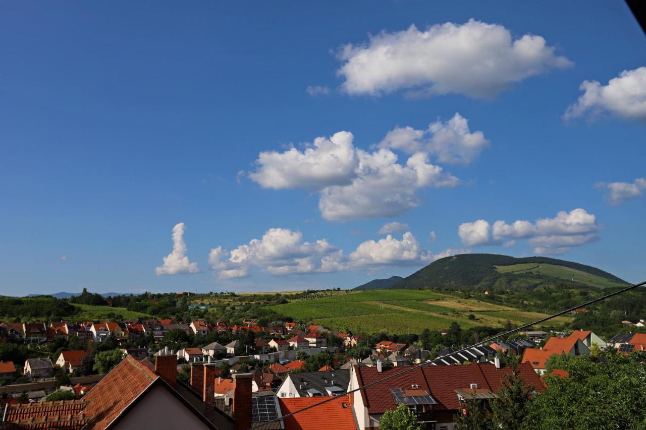 Natali Apartmanhaz Eger Exteriér fotografie