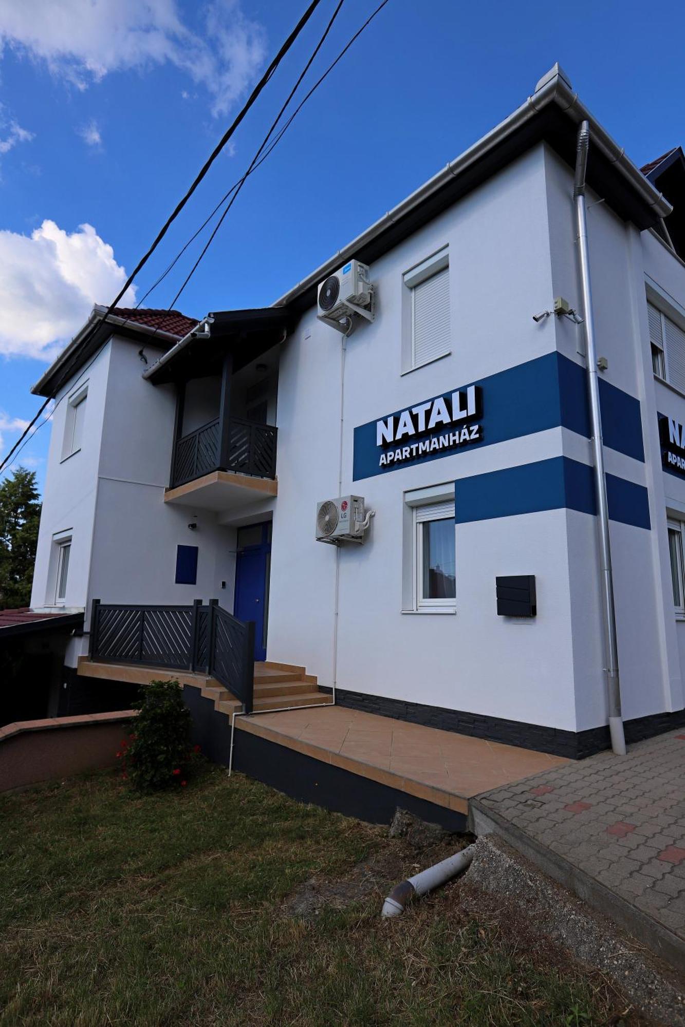 Natali Apartmanhaz Eger Exteriér fotografie
