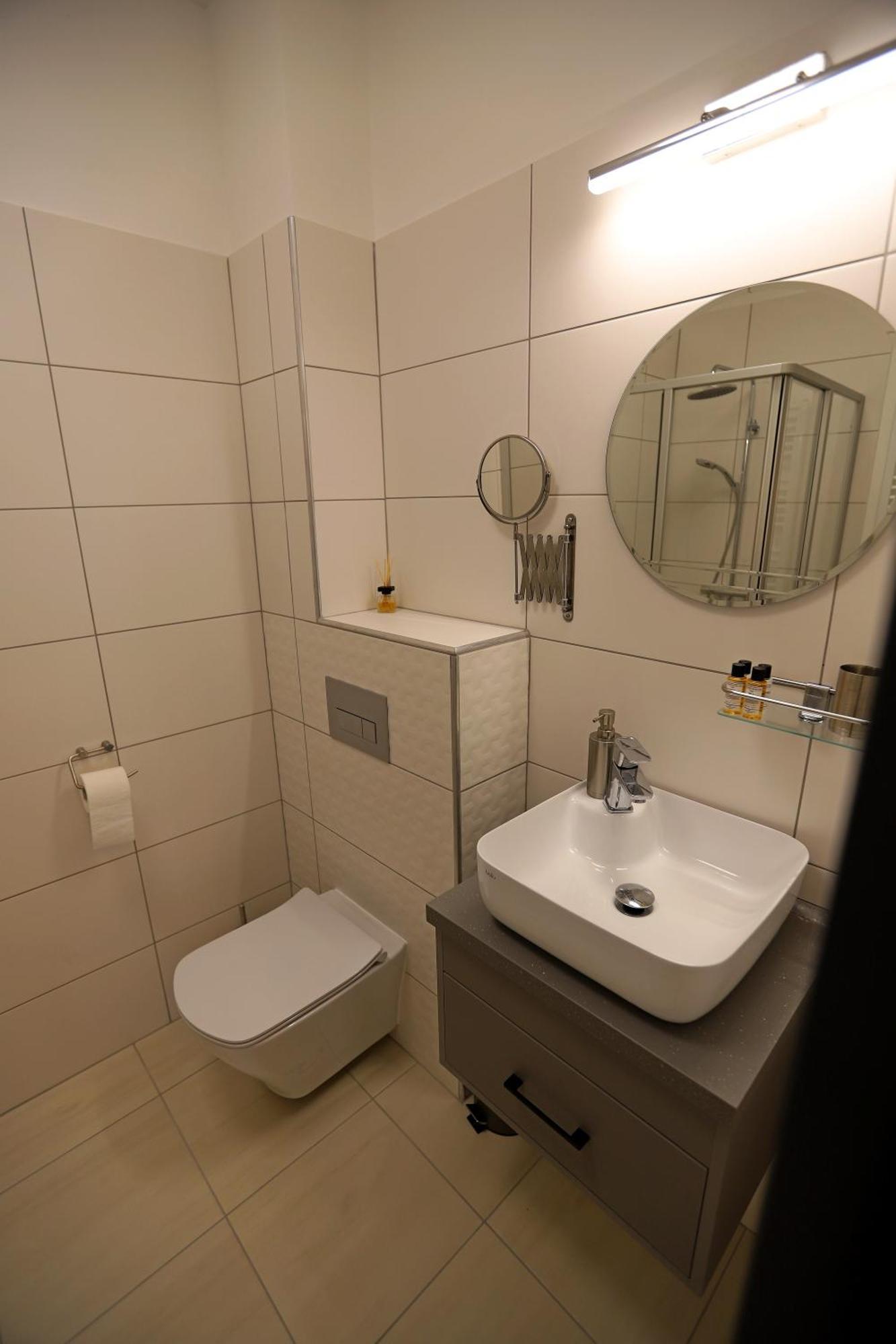 Natali Apartmanhaz Eger Exteriér fotografie