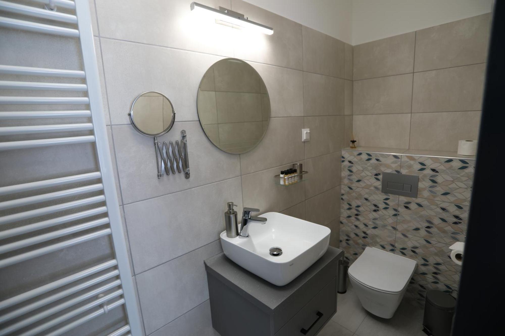 Natali Apartmanhaz Eger Exteriér fotografie